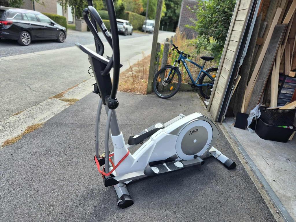 Vélo elliptique, Sports & Fitness, Enlèvement, Comme neuf, Vélo elliptique