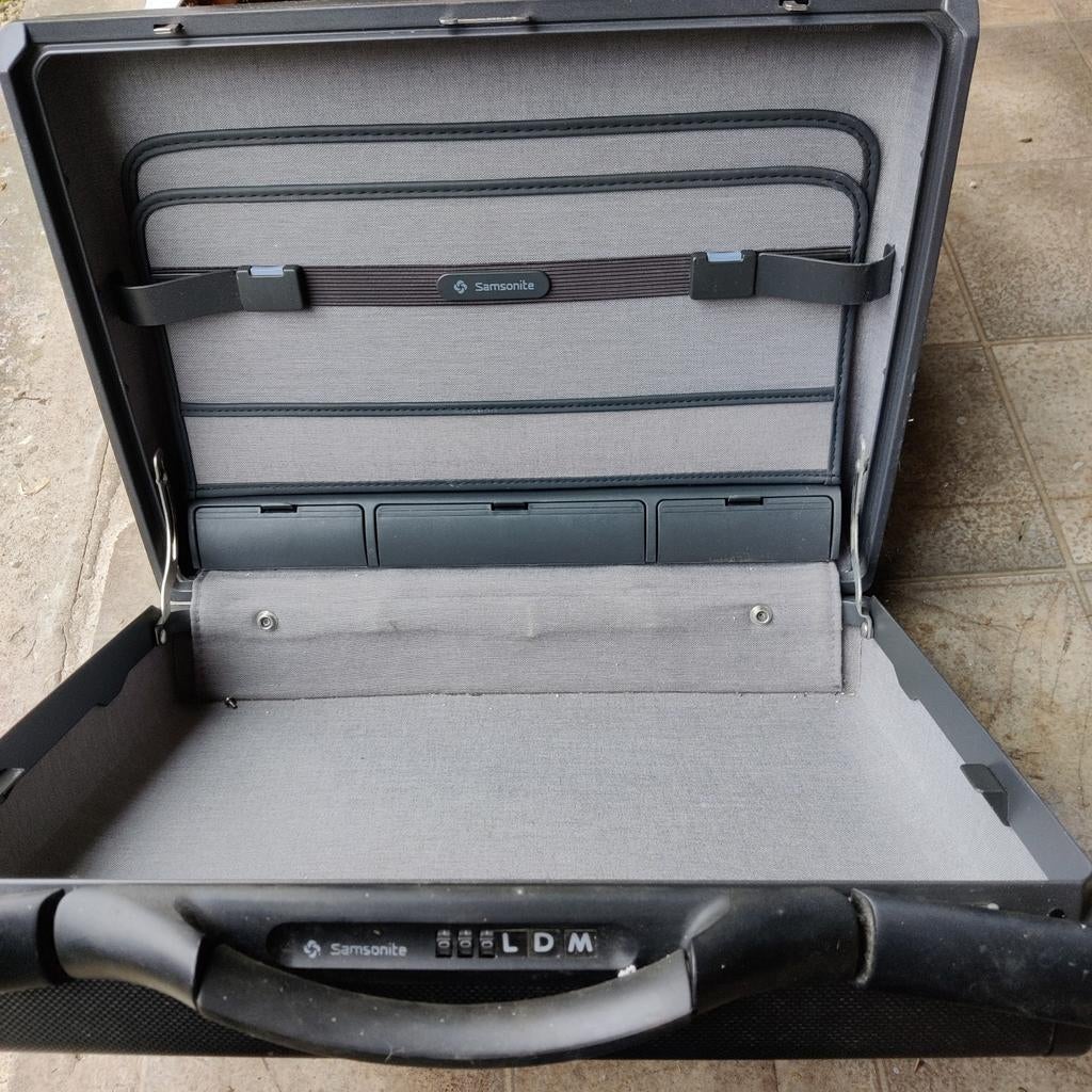 Samsonite koffer., Enlèvement, Utilisé