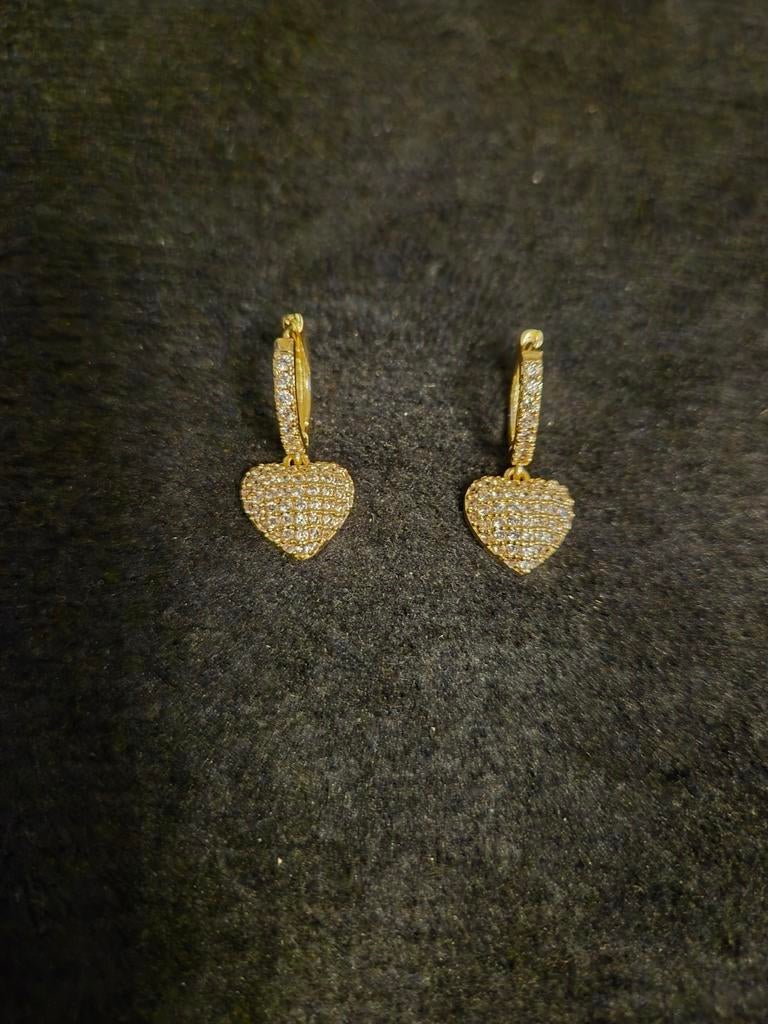 Nieuwe oorbellen in verguld zilver, Bijoux, Sacs & Beauté, Boucles d'oreilles, Neuf, Enlèvement ou Envoi, Or, Avec cristal
