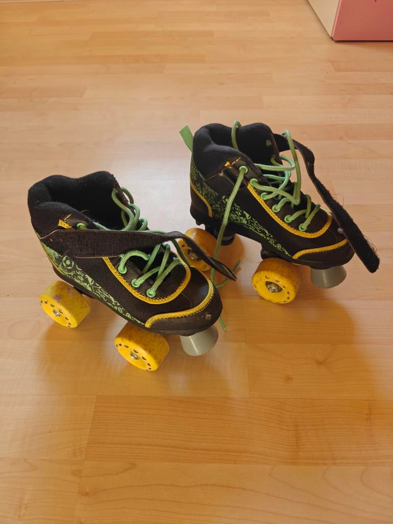Patins à roues alignées taille 29-30, Autres marques, Comme neuf, Enlèvement, Roues ou Roulements
