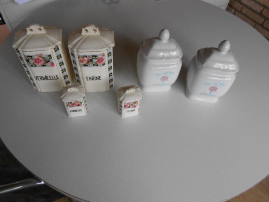 Bocaux de conservation Grefl bocaux à couvercle vermicelle f, Antiquités & Art, Antiquités | Céramique & Poterie, Enlèvement ou Envoi