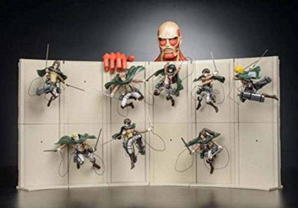 Attaque des titans collection complete magazines +figures co, Enlèvement, Comme neuf, Autres types