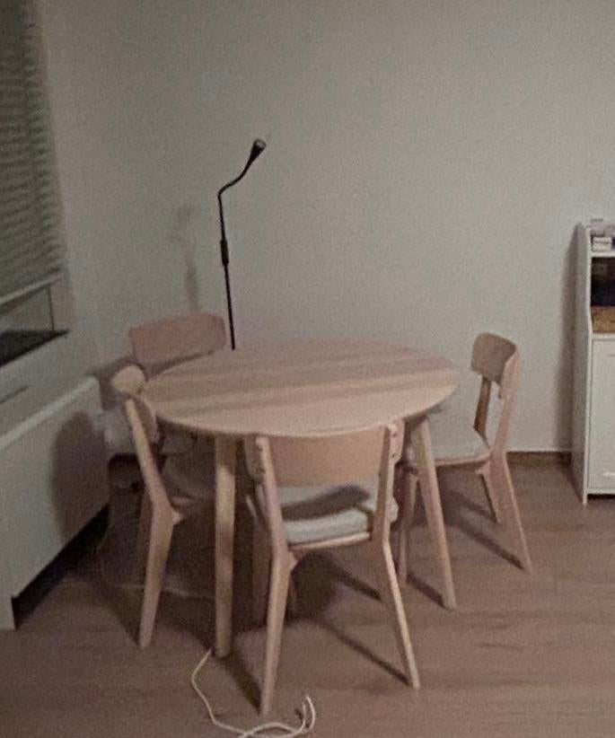 Zo goed als ongebruikte eettafel met 4 stoelen, Enlèvement, Comme neuf