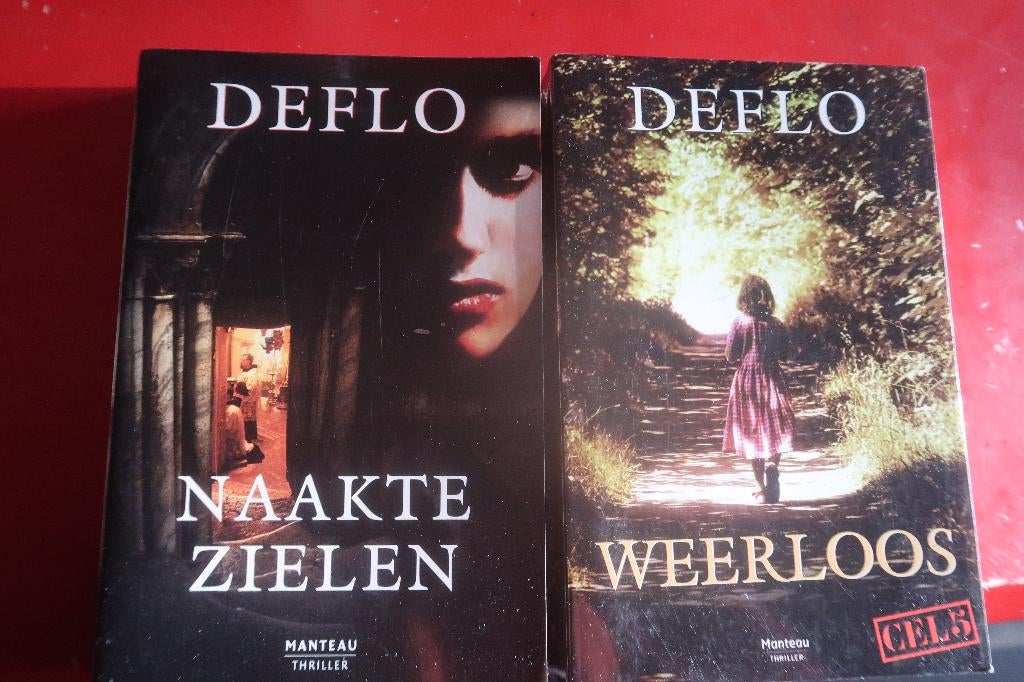 thriller boek  Deflo naakte zielen -weerloos, Ophalen of Verzenden, Zo goed als nieuw, Deflo, Nederland