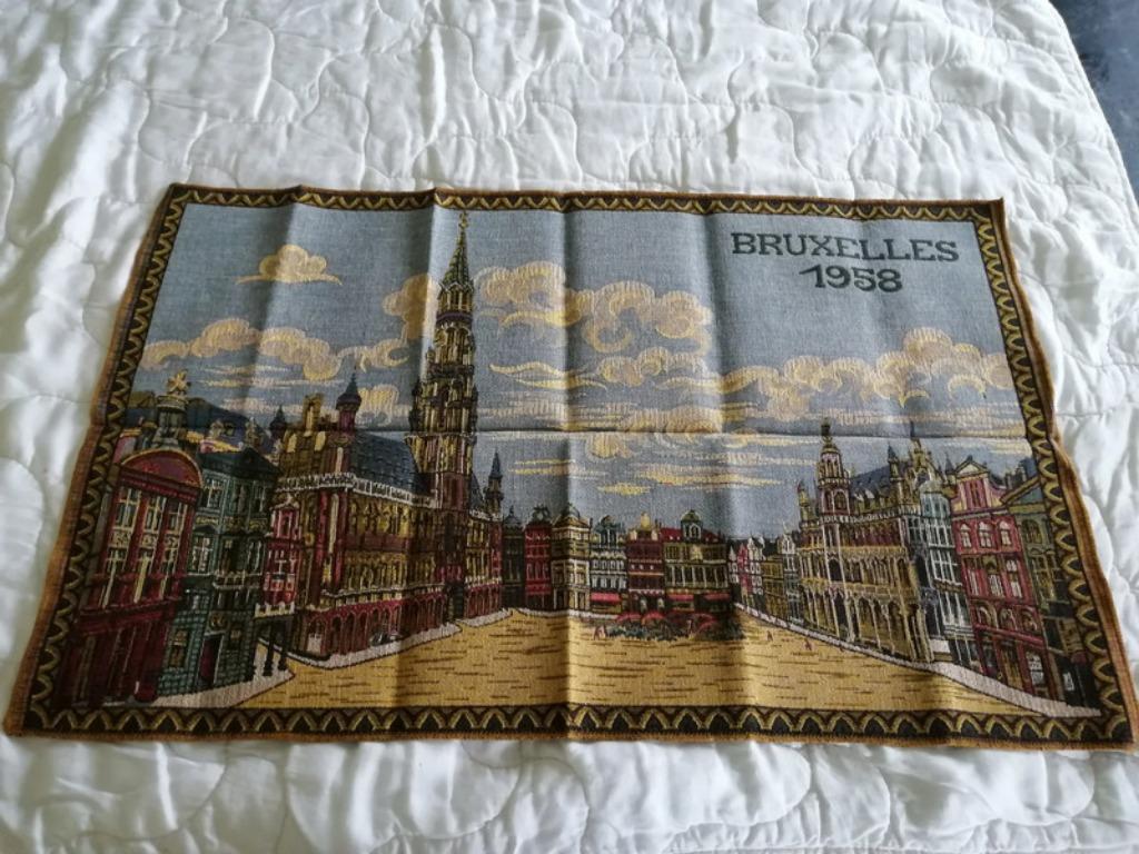 wandtapijt Bruxelles 1985, Ophalen of Verzenden