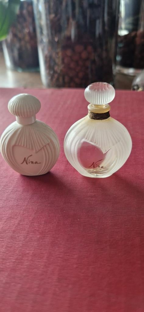 Lot d'une ancienne miniature de 7,5 ml Nina de Nina Ricci, Enlèvement ou Envoi, Utilisé, Miniature