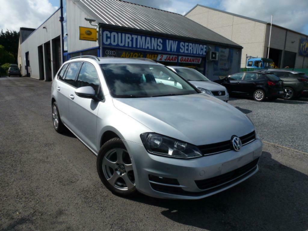 VW Golf GPS/DVD/ESP/ABS/NOODREM/10 AIRBAGS/ADD CRUISE CONTR, Auto's, Volkswagen, Euro 5, 105 pk, Zwart, Bedrijf
