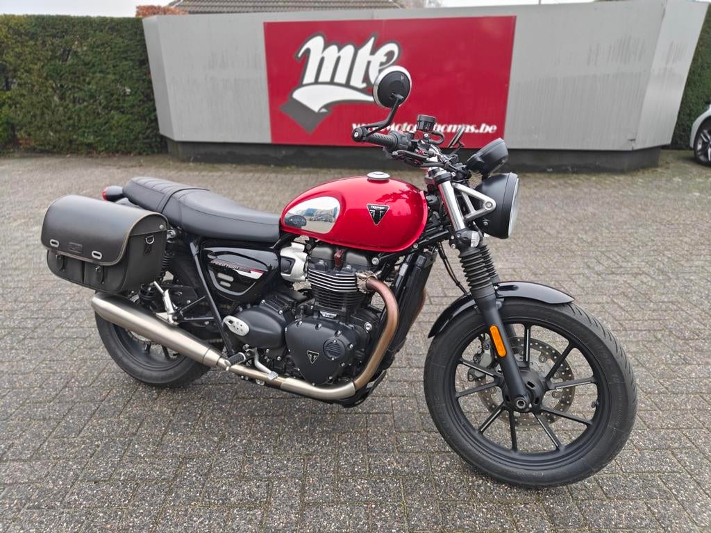 Triumph Speed Twin 900 Chrome Edition 2023 4dkm, Motoren, Motoren | Triumph, 2 cilinders, Bedrijf, 900 cc, Meer dan 35 kW