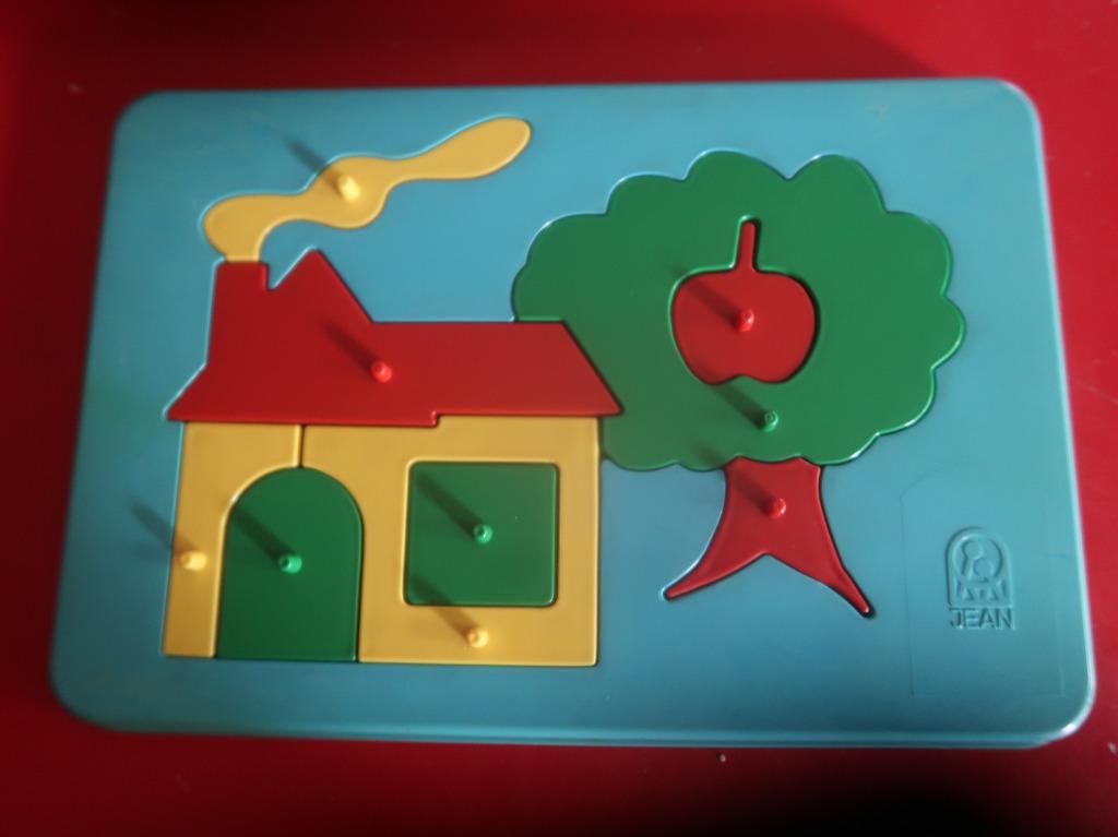 puzzle d'incrustation de jouets rétro en plastique, Enlèvement ou Envoi
