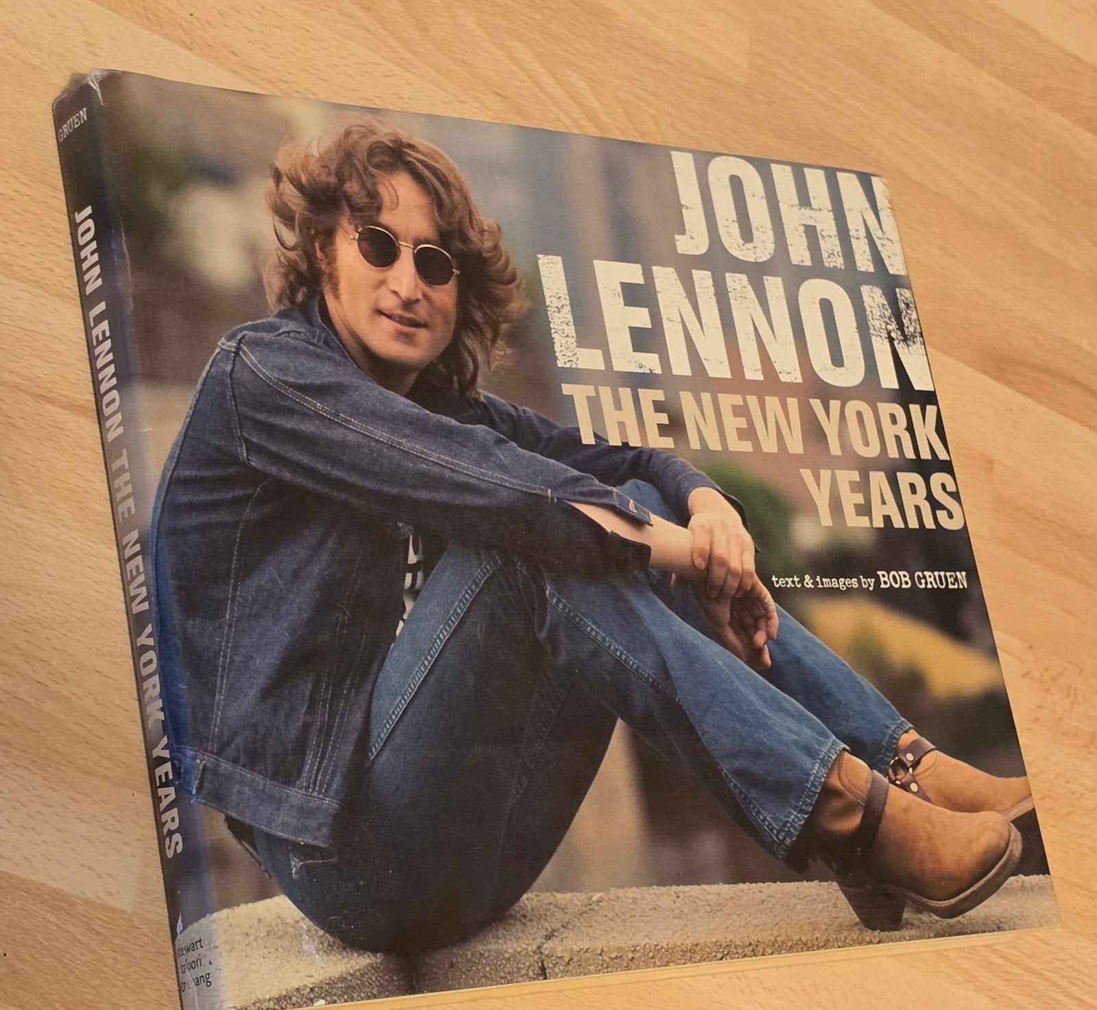 John Lennon - Les années new-yorkaises de Bob Gruen, Enlèvement ou Envoi