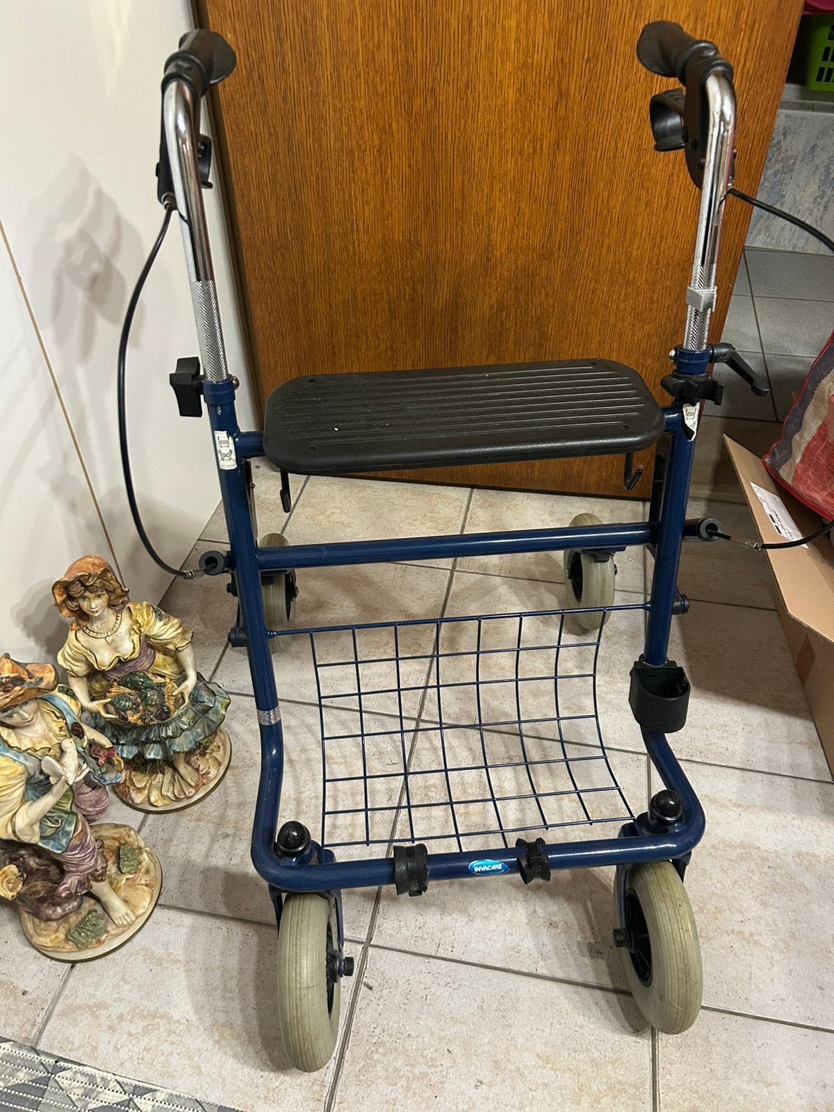 Rollator te koop, Ophalen, Zo goed als nieuw