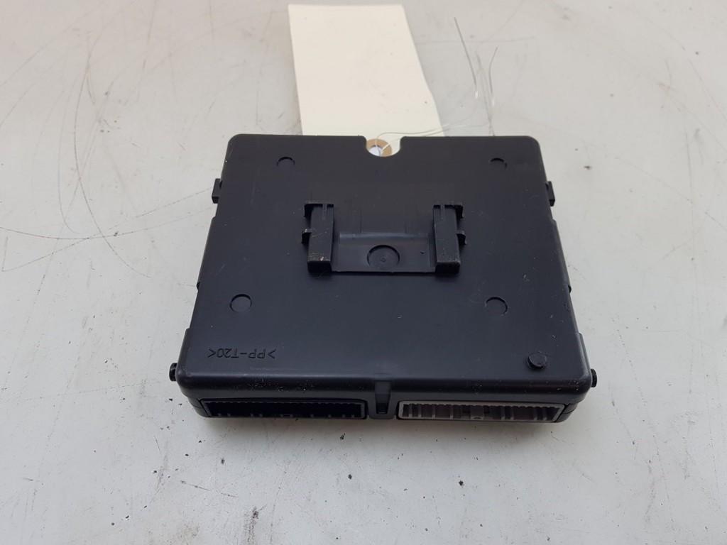 COMPUTER KACHEL Dacia Duster (SR) (|285255204R|), Gebruikt, Dacia