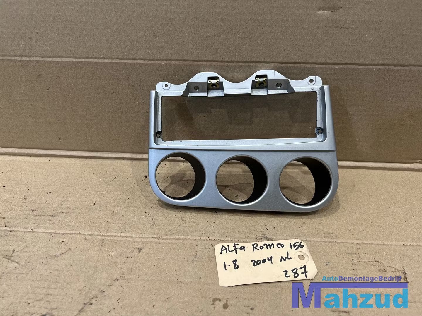 ALFA ROMEO 156 Radio frame middenconsole 1997-2005, Dpofca@stellantis.com, Stellantis Europe S.p.A., Utilisé, Alfa Romeo