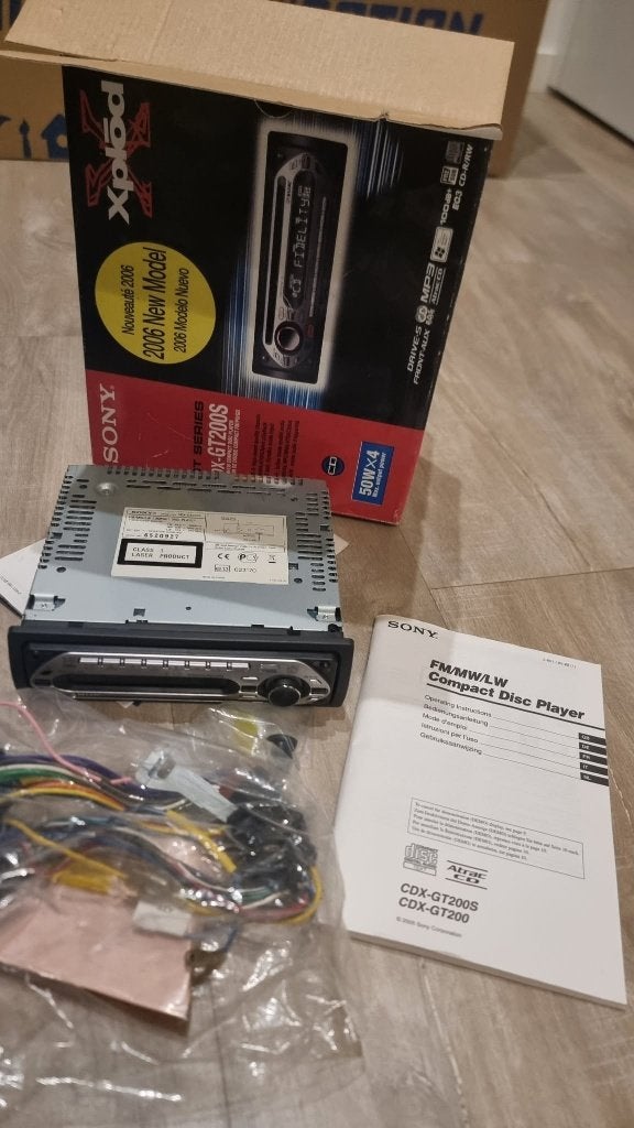 Sony CDX-GT200S autoradio, Enlèvement, Comme neuf
