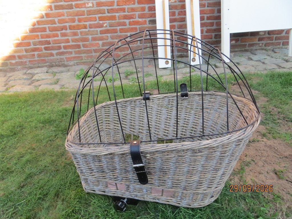 honden fiets mand, Ophalen, Zo goed als nieuw, Fietsmand