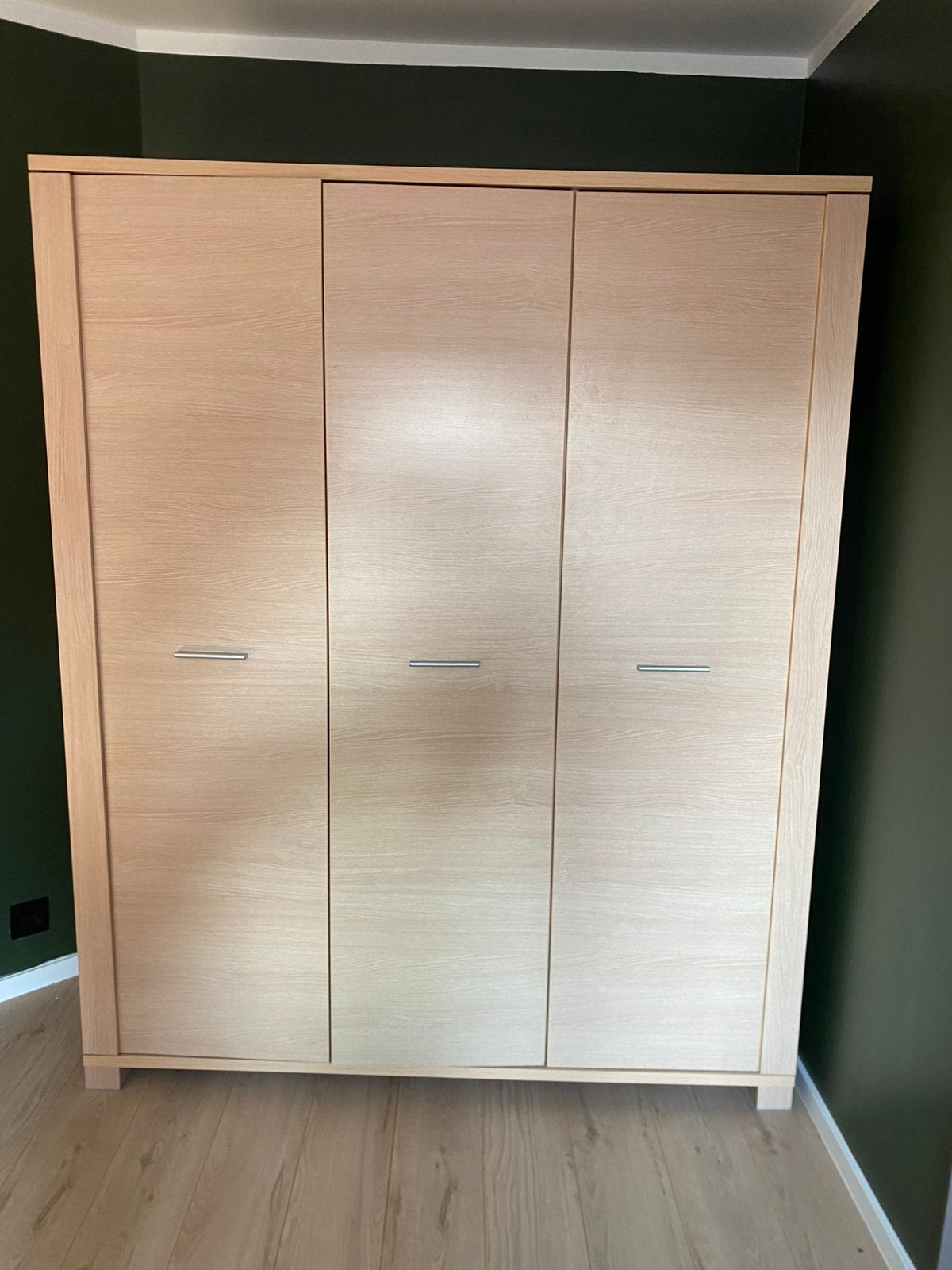 Chambre complete en tres bon état, Maison & Meubles, Armoires | Penderies & Garde-robes, Enlèvement, Comme neuf