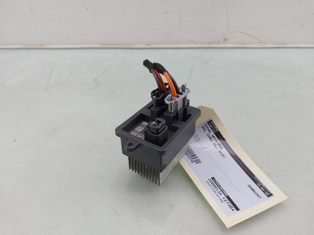 KACHELWEERSTAND Opel Combo Cargo (01-2018/04-2021), Gebruikt, Opel