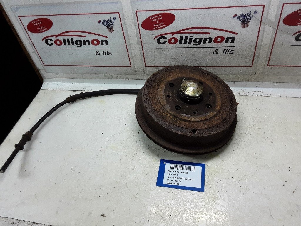 TAMBOUR DE FREIN ARRIÈRE Fiat Punto Evo (199), Autos : Pièces & Accessoires, Mevr. I. Hauben, Utilisé, Fiat, Rue de l'Espoir 34 34
4030  GRIVEGNÉE, BE