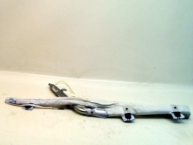 AIRBAG TOIT GAUCHE Suzuki Swift (ZA / ZC / ZD1 / 2/3/9), Dhr. M. Roggen, Stadsweg 37 37
9917 PV  WIRDUM GR., NL, Suzuki, Utilisé