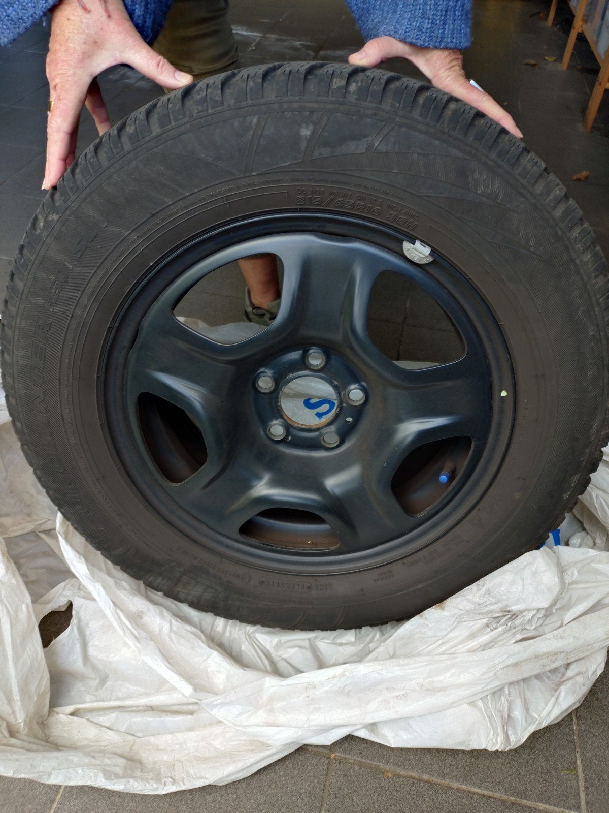 Winterband op stalen velg, Auto-onderdelen, Ophalen, 16 inch, Banden en Velgen, Winterbanden