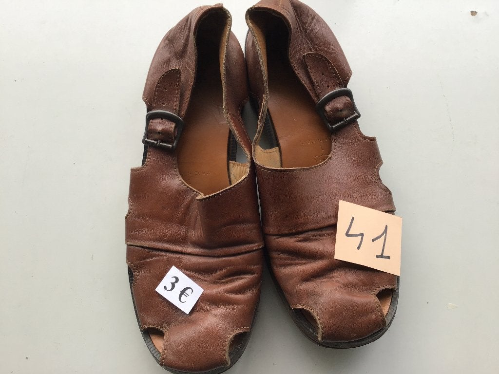 1 paar bruine heren sandalen maat 41, Ophalen of Verzenden, Zo goed als nieuw, Sandalen