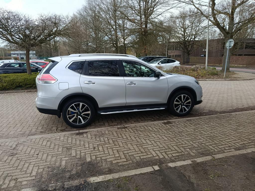 Nissan x-trail 1.6 diesel 146000km, Autos, Achat, Euro 6, Noir, Diesel