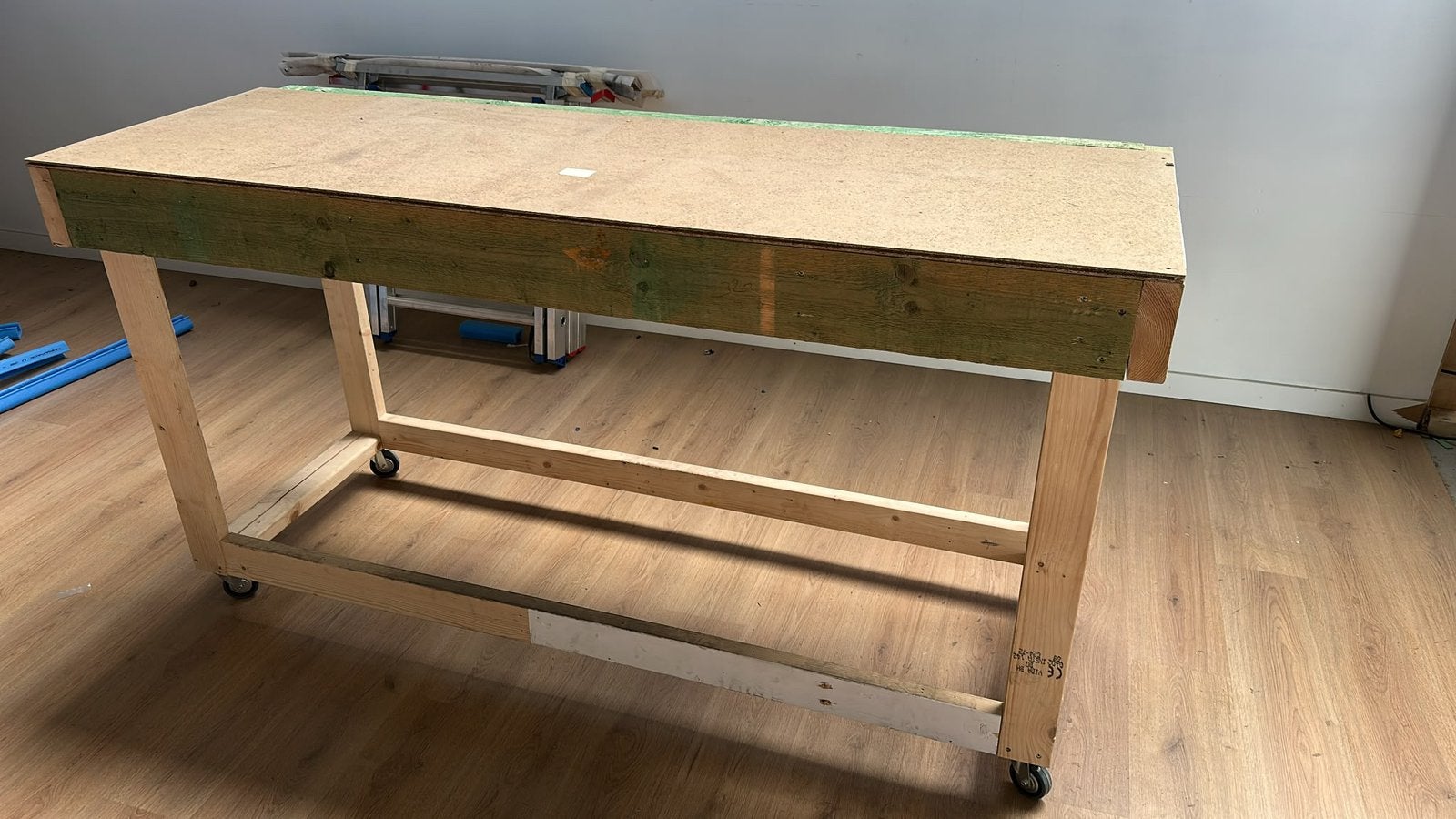 Werktafel op wielen, Doe-het-zelf en Bouw, Ophalen, Zo goed als nieuw