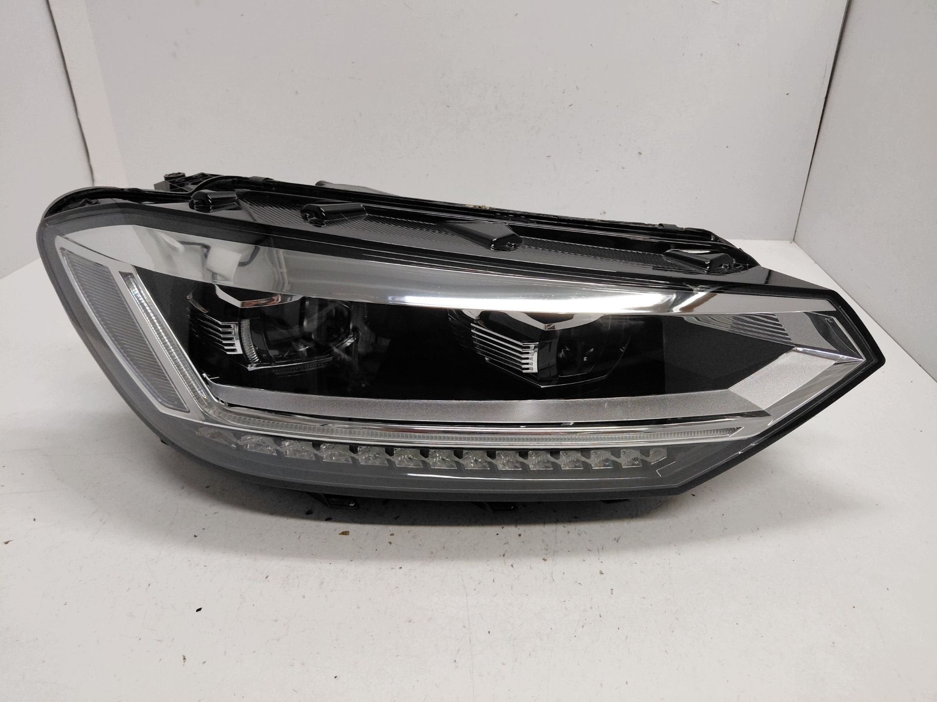 Phare VOLKSWAGEN Touran II 5TB941082A, Volkswagen, Volkswagen AG, Vw@volkswagen.de, Utilisé
