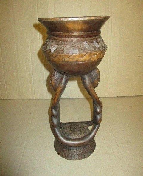 Porte coupe Africain Congo 35 cm de Hauteur, Envoi