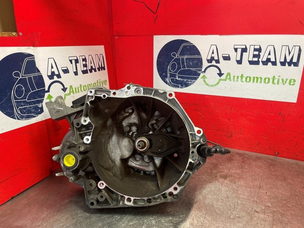 BOITE DE VITESSES MANUELLE 308 SW (4E / H) (|2222YA|), Kontakt-peugeot@peugeot.com, Utilisé, Peugeot Deutschland GmbH, Bahnhofsplatz
65423  Rüsselsheim, DE