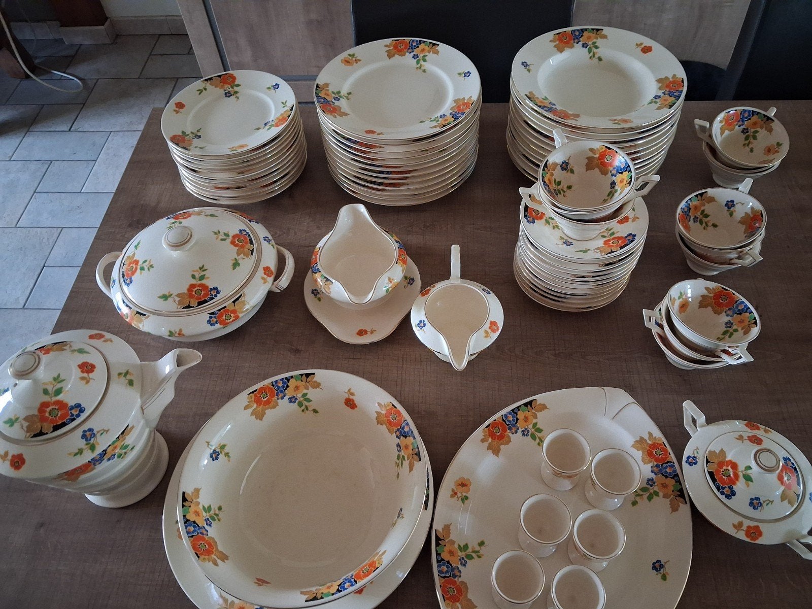 oud servies, Ophalen