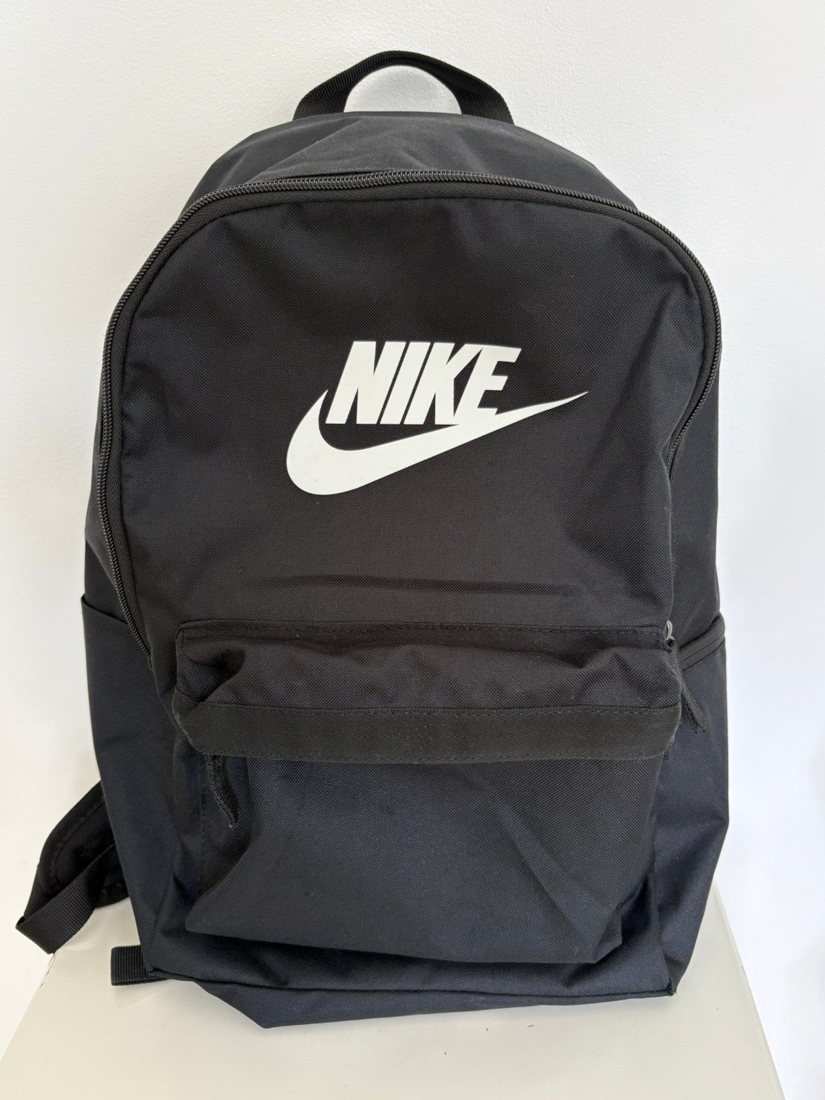 Nike boekentas, Ophalen, Zo goed als nieuw
