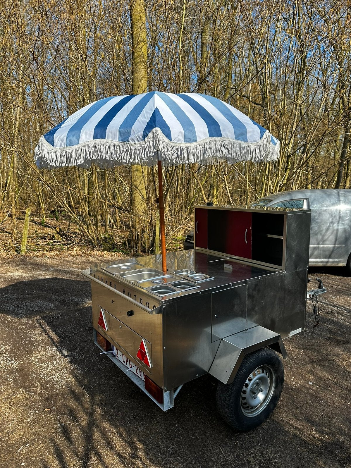 American Hot Dog Kar, Ophalen, Gebruikt