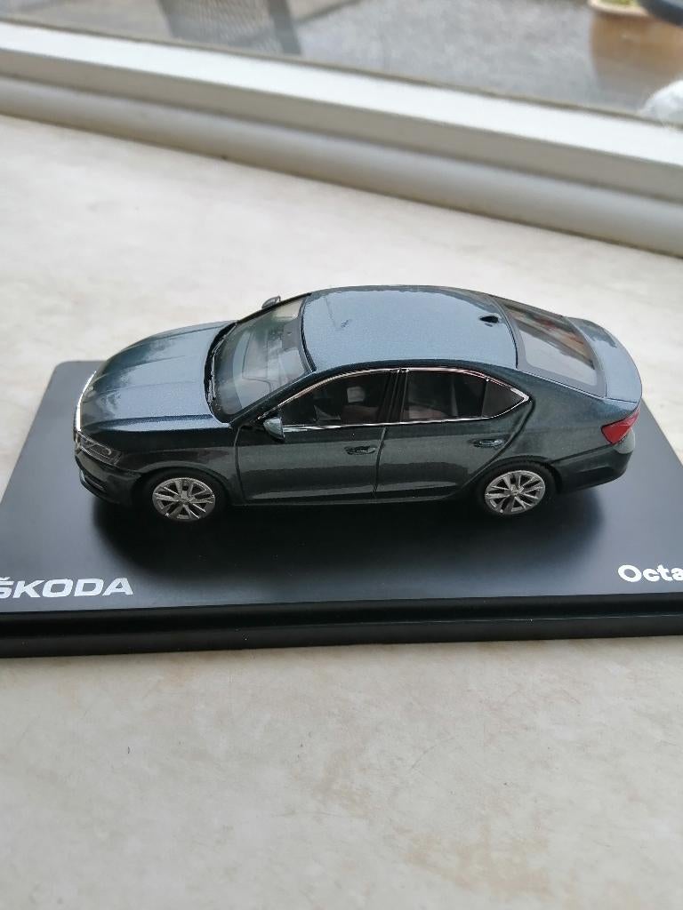 Schaalmodel Skoda Octavia IV 2020, Hobby & Loisirs créatifs, Voitures miniatures | Échelles Autre, Neuf, Voiture, Enlèvement ou Envoi