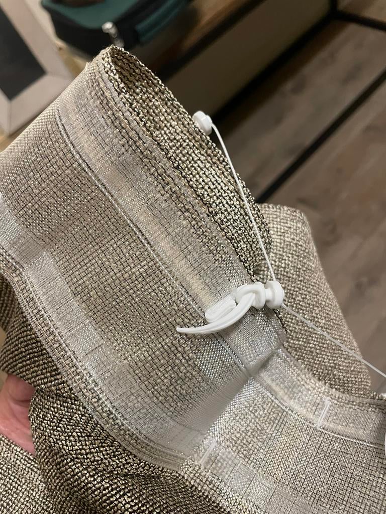 2 beige nieuwe wave goedijnen klaar om op te hangen., Beige, Nieuw, Modern, 150 tot 200 cm