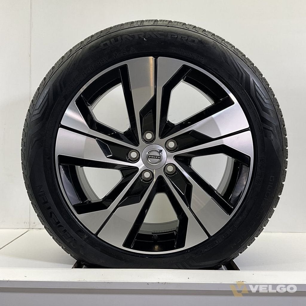 VOLVO V60 CROSS COUNTRY VELGEN SET WINTERBANDEN 18 INCH *, 18 inch, Gebruikt, -, -
