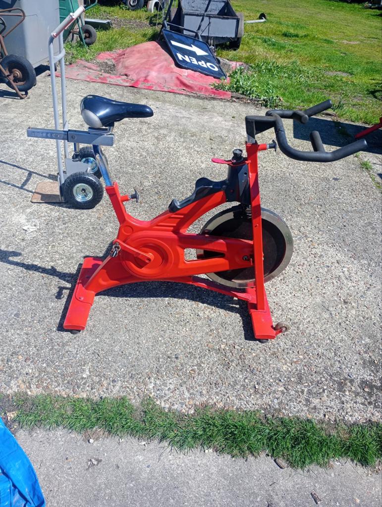 Vélo spinning de qualité professionnelle, Jambes, Centrale électrique, Enlèvement, Utilisé