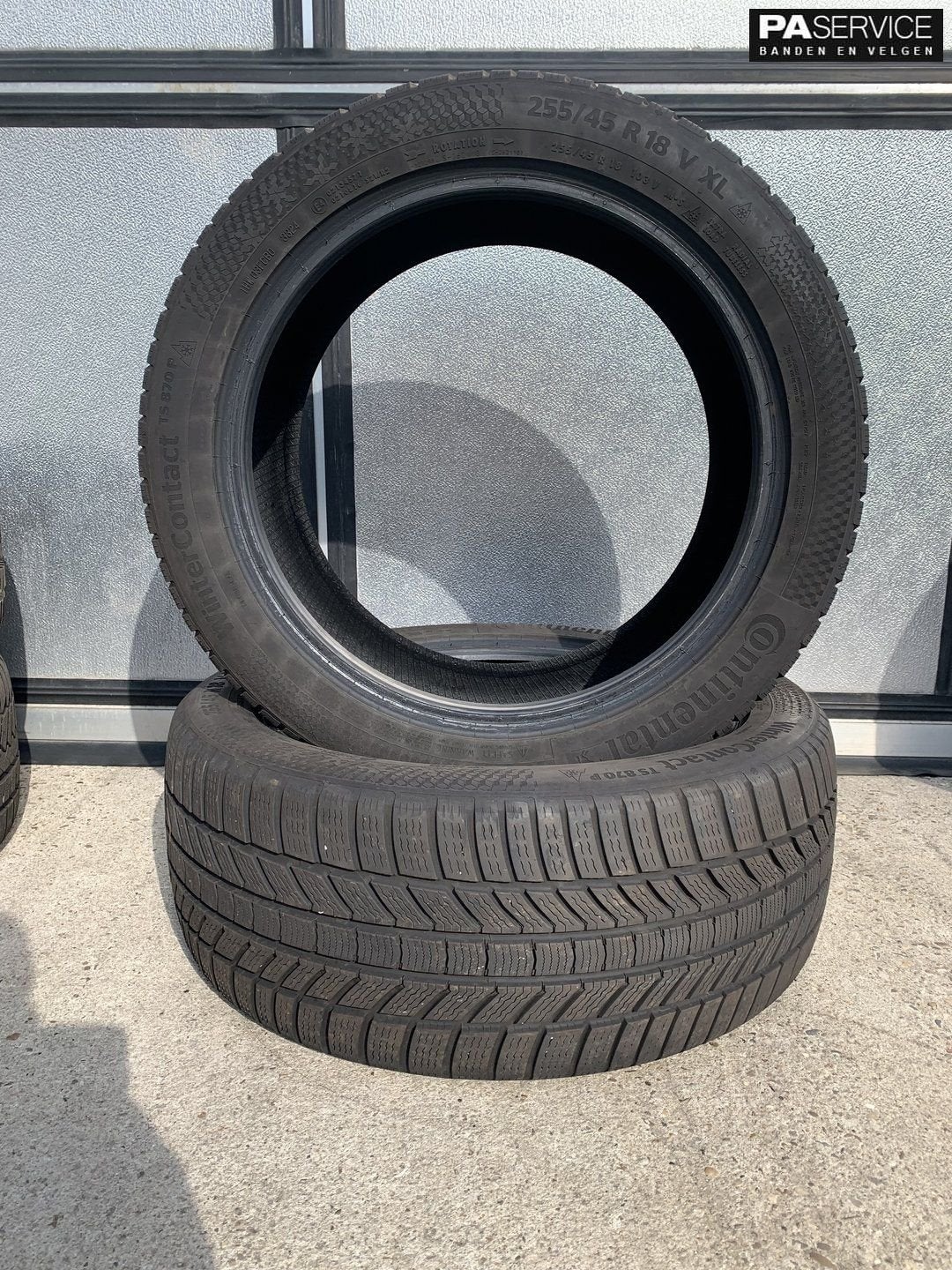 2x Continental 255 45 18 winterbanden met 6,8 mm incl montag, Auto-onderdelen, Gebruikt, 255 mm, -, -