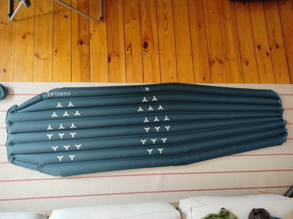 Matelas MT500 Decathlon - trek - camping, Enlèvement ou Envoi, Comme neuf, 1 personne