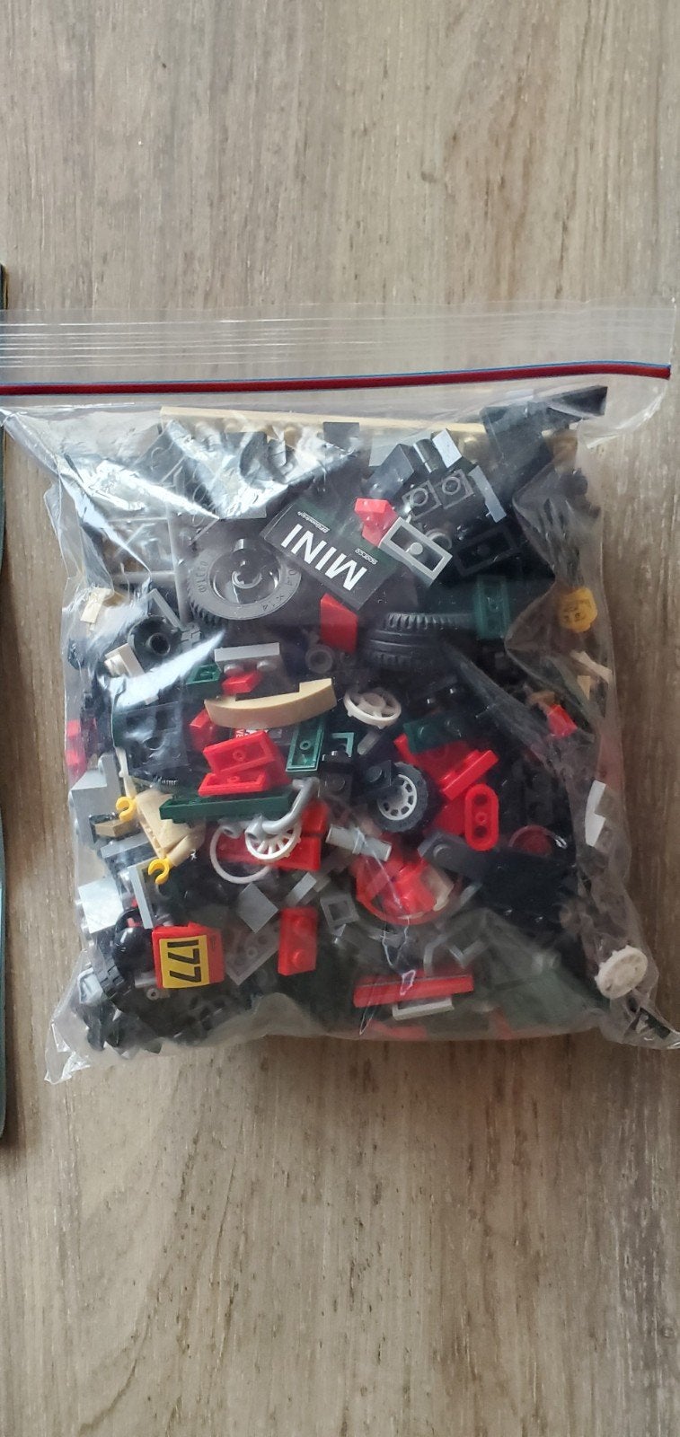 Lego speed champions 75894 mini cooper

100% Compleet en met, Enlèvement ou Envoi