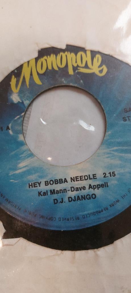 Vinyle 45 tours  DJ DJANGO  Hey Bobba needle, Enlèvement