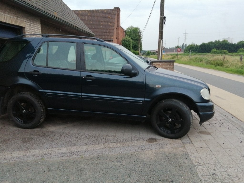 Mercedes ML 230, Airbags, Blauw, Leder en Stof, 2300 cc