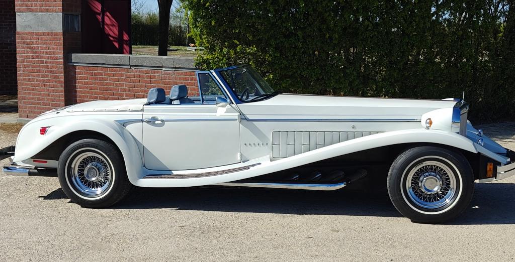 clenet serie 3, Autos, Oldtimers & Ancêtres, Particulier, Ford, Automatique, Bleu, Bleu, Cuir, Enlèvement