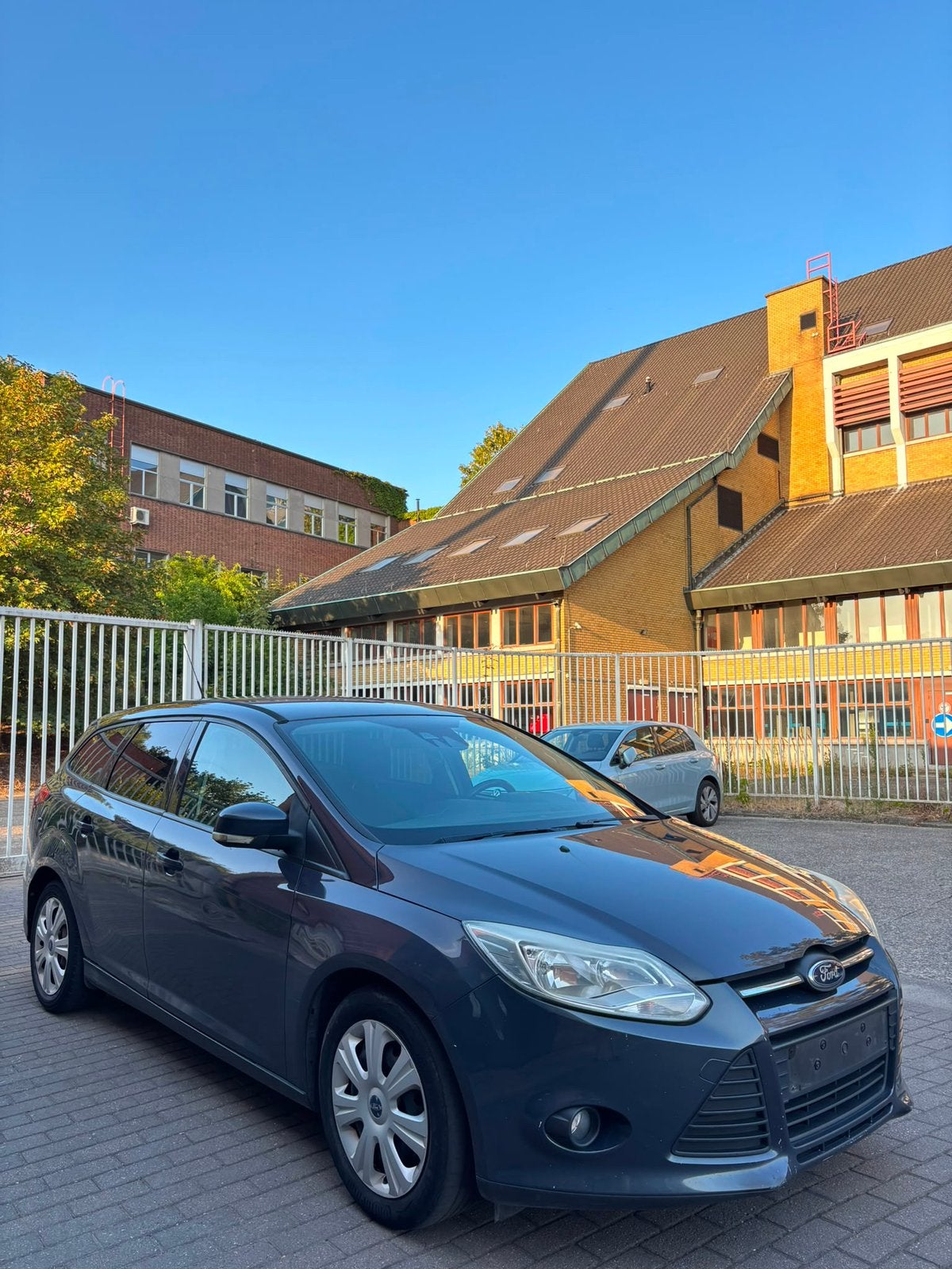 FORD FOCUS// 2011 // 1,6 DIESEL// START EN RIJD // 1450€, Auto's, Ford, Focus, Diesel, Particulier, Te koop