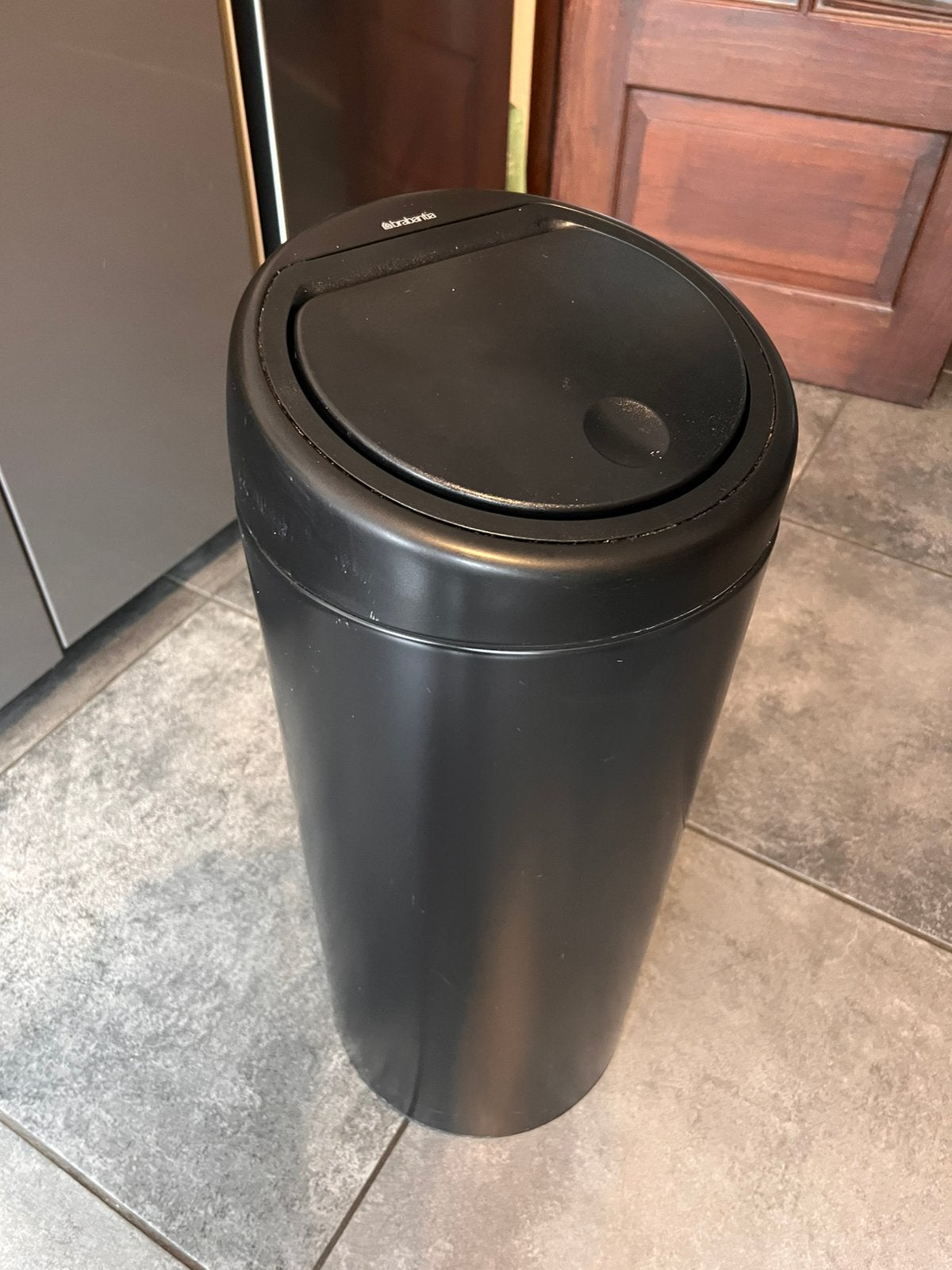 Poubelle Brabancia 30L noire, Enlèvement, Comme neuf