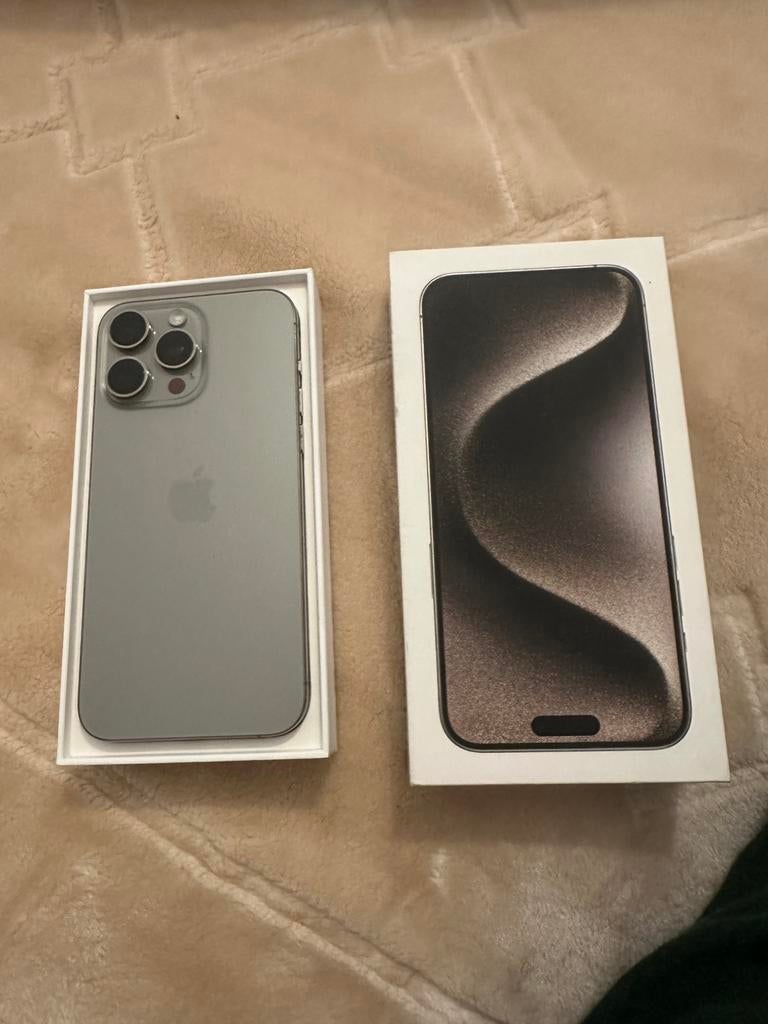 Apple iPhone 15 Pro Max, 256 GB, Enlèvement ou Envoi, IPhone 15 Pro Max, Comme neuf