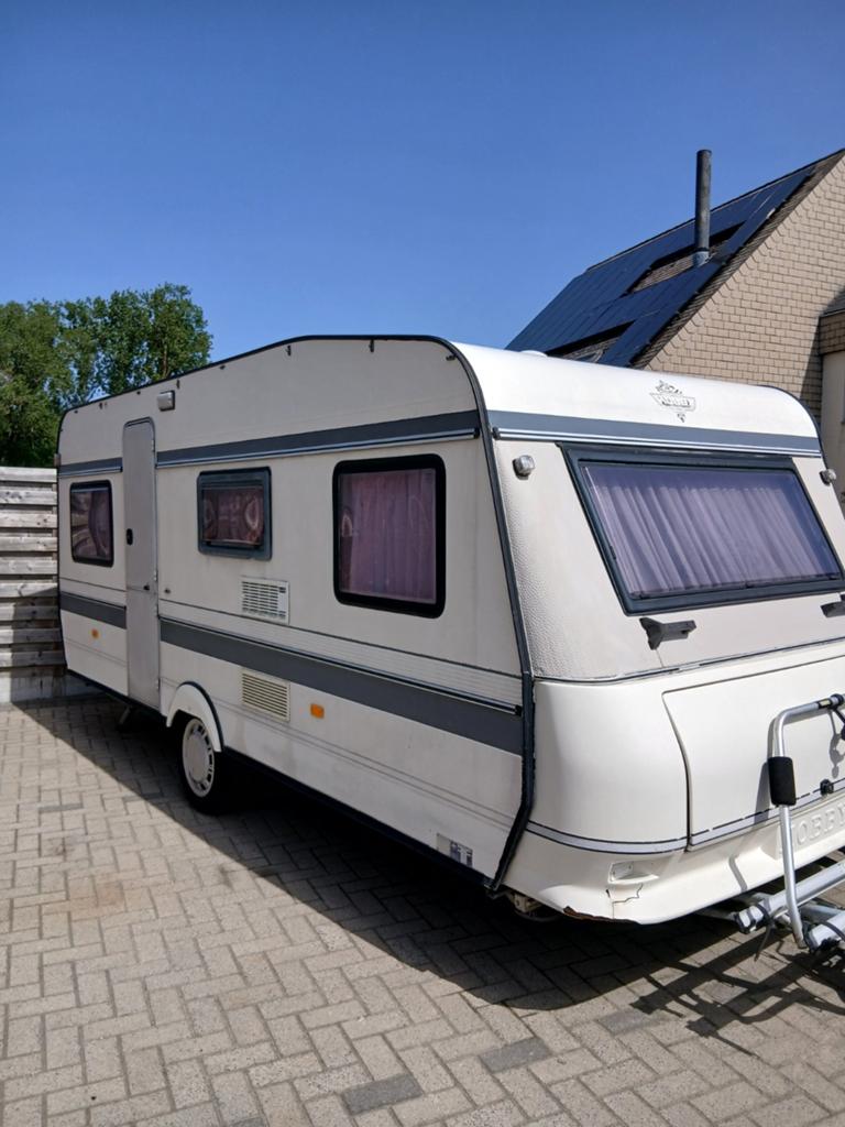 Hobby classique, Caravanes & Camping, Hobby, Particulier, Réfrigérateur, Banquette en rond