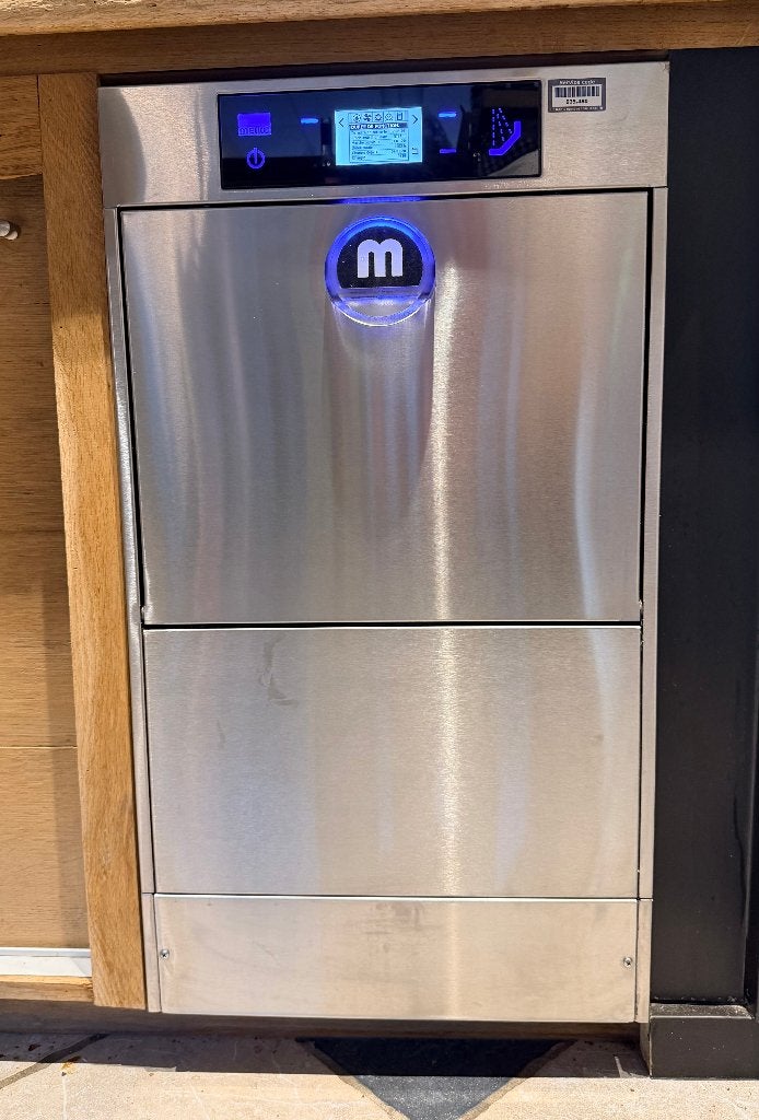 Meiko M-iClean US glazenwasmachine, Ophalen