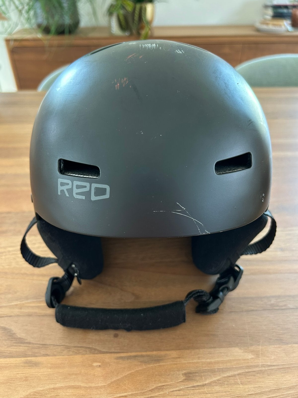 Snowboard / ski helm, Sports & Fitness, Ski & Ski de fond, Autres marques, Enlèvement, Utilisé, Autres types