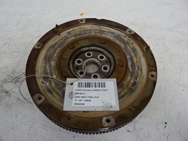 VOLANT MOTEUR BI-MASSE Ford Focus 3 (07-2010/02-2020), Autos : Pièces & Accessoires, Mevr. I. Hauben, Rue de l'Espoir 34 34
4030  GRIVEGNÉE, BE